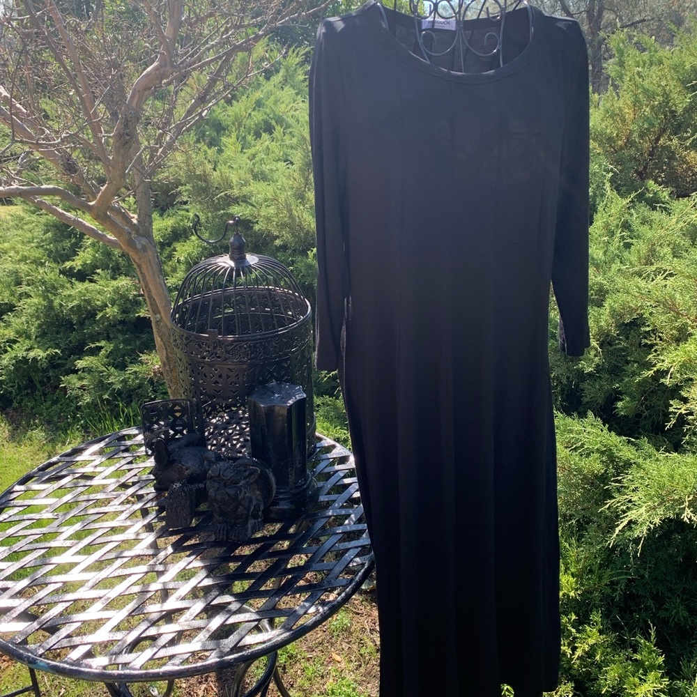 HotTouch classic black flowy  scoop neck midi dress - Picture 6 of 10